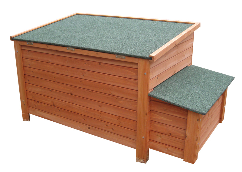 cozy sturdy fir wood outdoor Chicken Coop with vent