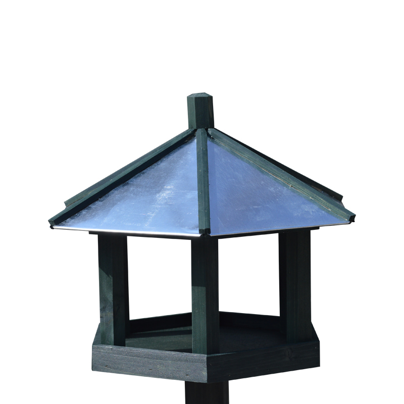 Wild bird feeding station